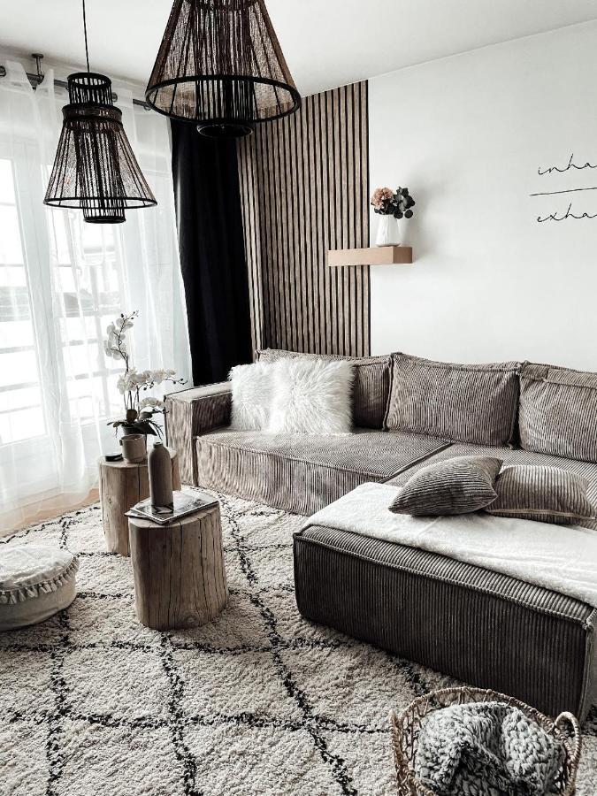 Le Cocon Blanc Metz - T2 - Parking Prive - Balcon - Nouvelle Ville, Gare المظهر الخارجي الصورة
